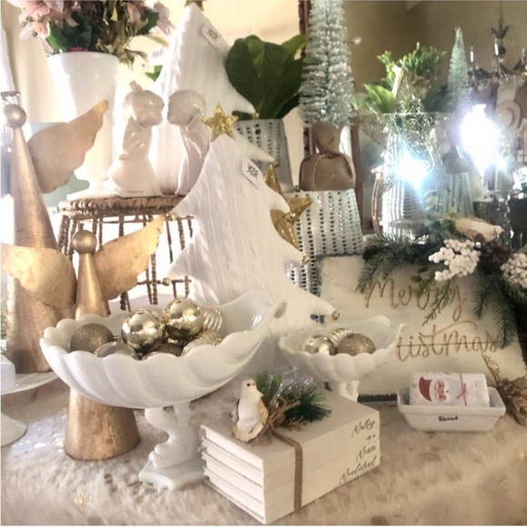 New! Woodland Rustic Carved Wood “MERRY CHRISTMAS” 🎄 Sign - Picture 5 of 7